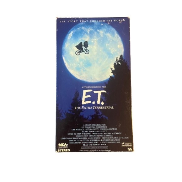 E.T. The Extra Terrestrial VHS Green Steven Spielberg Drew Barrymore Vintage 80s - Picture 1 of 5